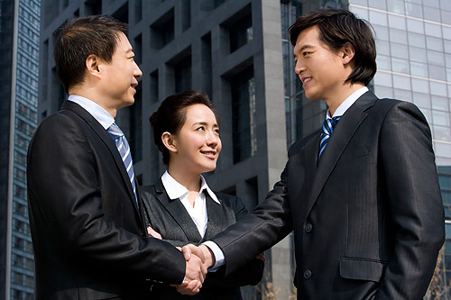 The Difficulties in Connecting With Influential Chinese