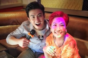 Go to KTV to sing songs in Cantonese